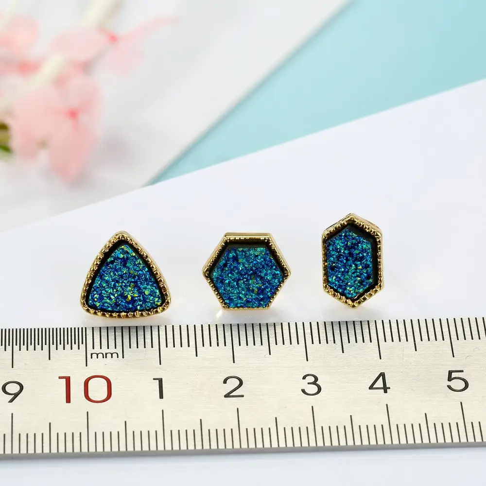 

Mini Triangle Resin Stone Stud Earrings Lovely Cute Small Hexagon Geometric Resin Candy Color Stud Earrings
