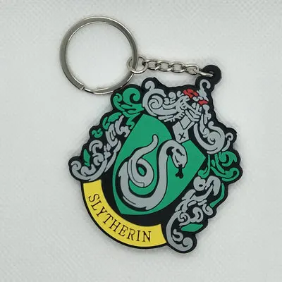 Фильм Волшебная Школа Гриффиндор ПВХ брелок Слизерин Ravenclaw модные персонализированные подвесные брелоки porte clefs сувенир подарки - Цвет: 2