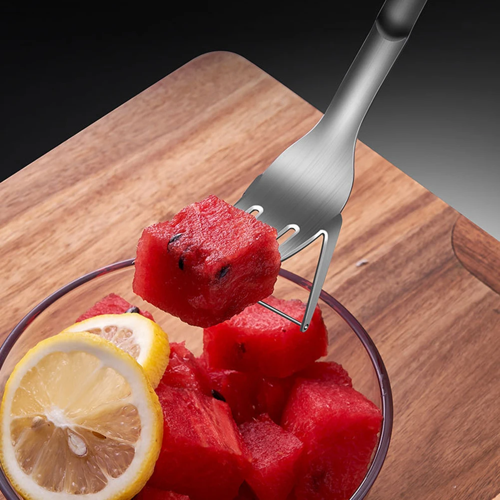 

New Watermelon Slicer Cutter 2 In 1 Fork Stainless Steel Watermelon Knife Kitchen Accessories Gadget Melon Fruits Cutting Tool