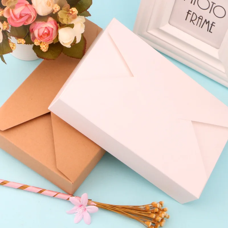 Коричневая и белая коробка для конвертов Подарочная упаковка конфет бумажная