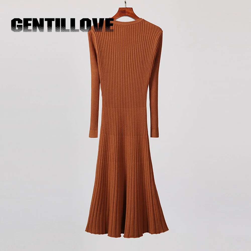 Женское трикотажное платье в рубчик однотонное облегающее свитер