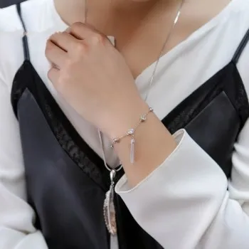 

Hand Made Tassel Bracelet Inlaid Zircon Bracelet Silver Jewelry Wholesale H118