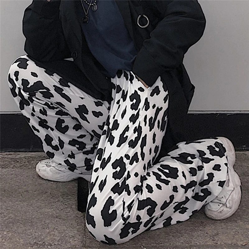 

Vintage Wide Leg Pants Harajuku Cow Pattern Autumn Winter Pants Women Casual High Waist Wide Leg Pants Loose Long Trousers