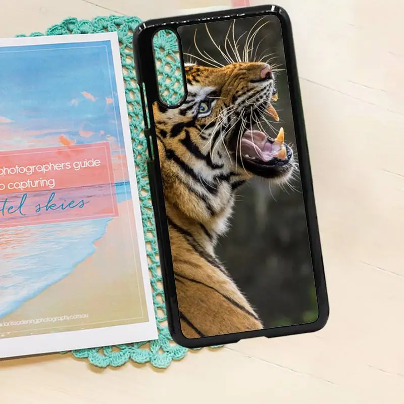 

tiger Ferocious animal king Phone Case PC for iPhone 11 12 pro XS MAX 8 7 6 6S Plus X 5S SE 2020 XR