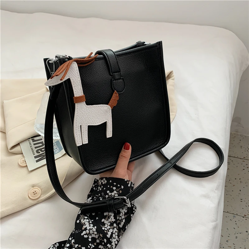 

2021 Fashion Ladies Handbags Designer Crossbody Bags for Women Small Bucket Shoulder Bag Pu Leather Travel Messenger Bags