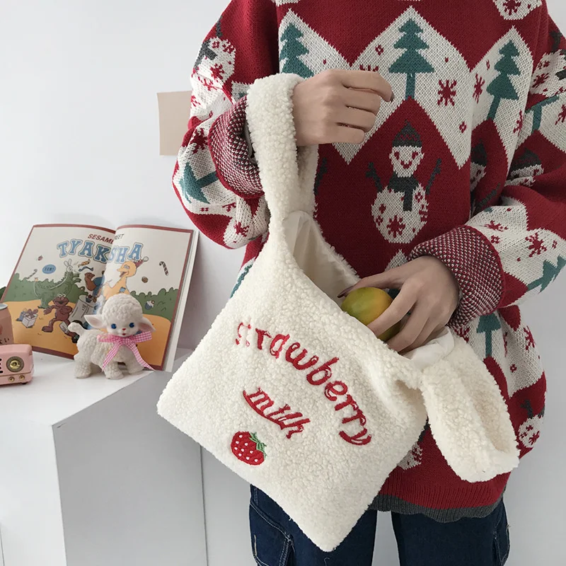 

Winter Women Small Plush Tote Lamb Like Fabric Mini Wrist Bags Embroidery Soft Handbag Quality Eco Makeup Bag Purses For Girls