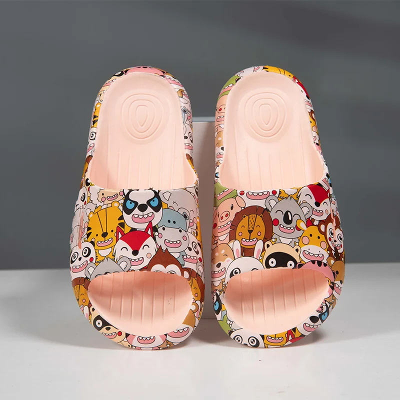 

Brand Children Slippers Boys Girls Cartoon Beach Sandals Summer Shoes For Kids Mini Non-slip Cute Soft Indoor Bathroom Slides