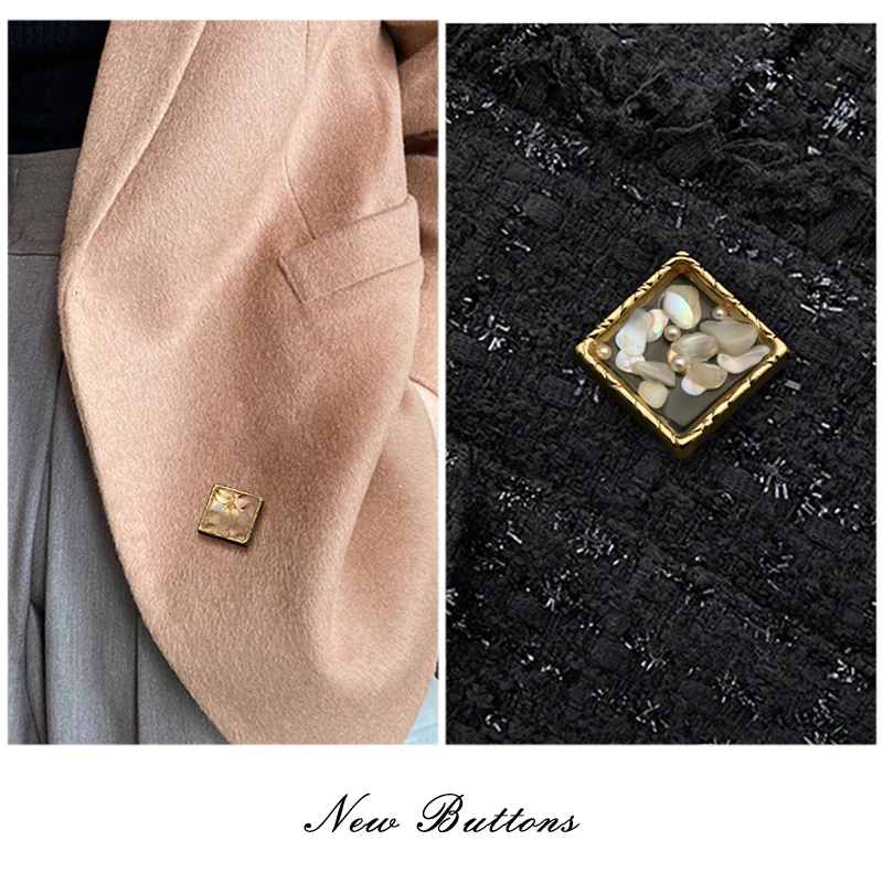 Пуговицы квадратные металлические золотистые с бусинами 6 шт. | Дом и сад