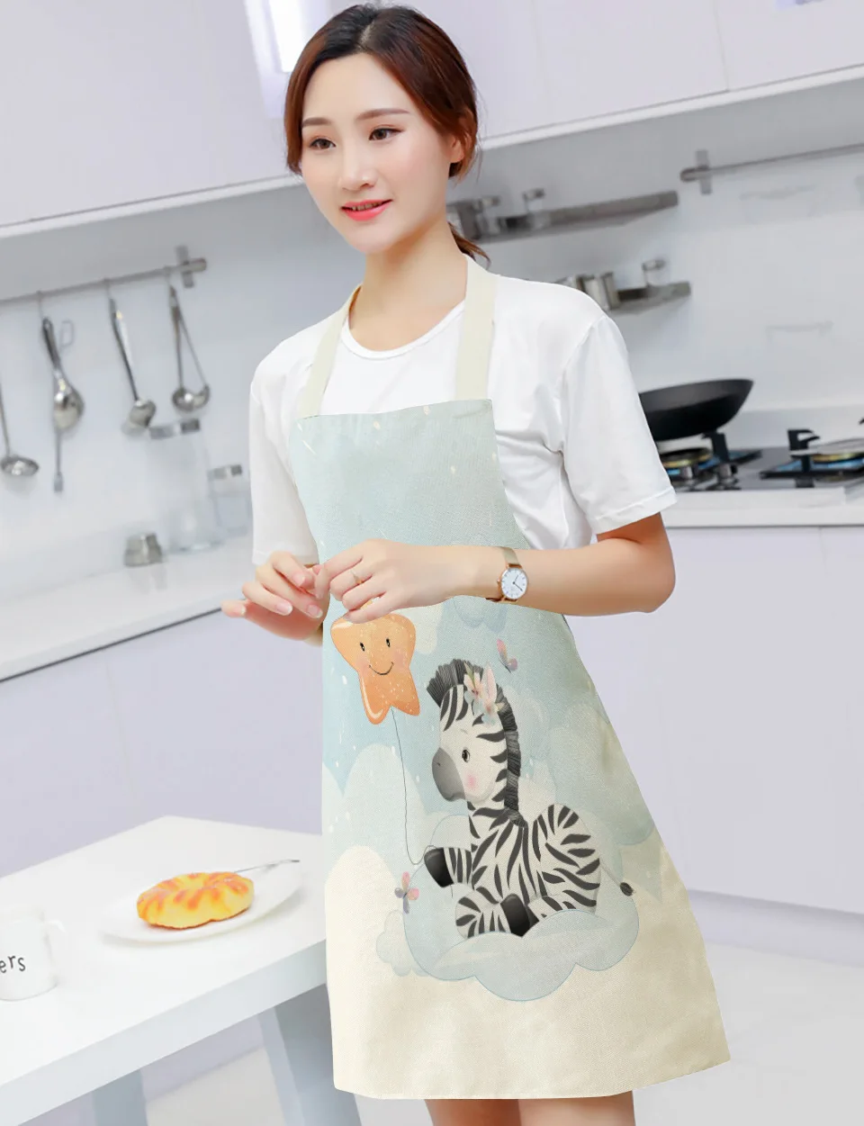 

Cartoon Panda Zebra Bee Stars Kitchen Cooking Aprons For Women Chefs Baking Bibs Cotton Linen Cleaning Apron Delantal Cocina