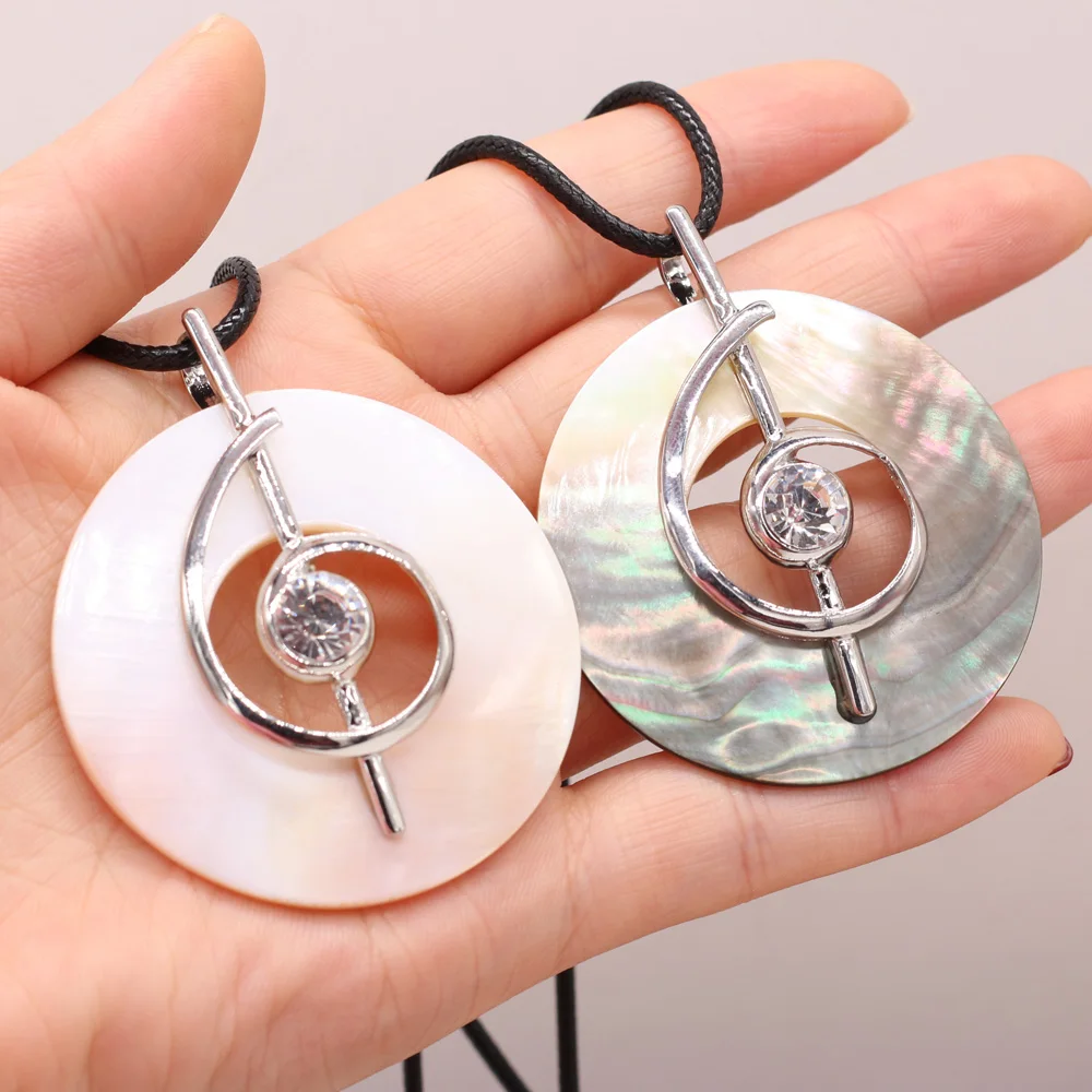 

Natural Shell Round Diamond Pendant Necklace DIY Personality Creative Necklaces Sweater Chain Jewelry Gift Making for Woman