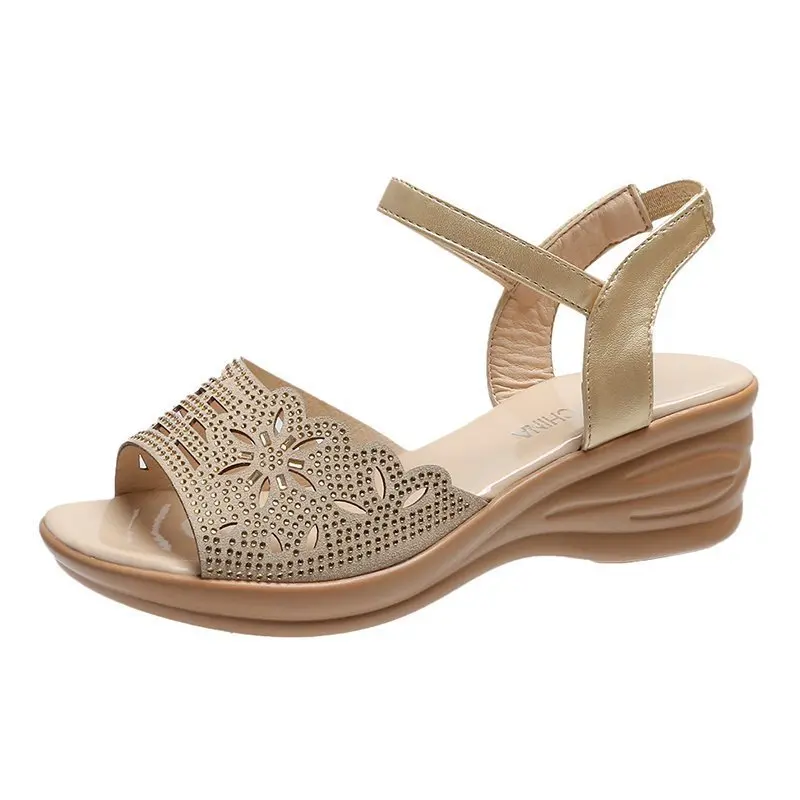 

Female Sandal Black Shoes for Women 2021 Summer Med Clogs Wedge Open Toe Girls Beige New Medium Gladiator Fashion Rhinestone Com