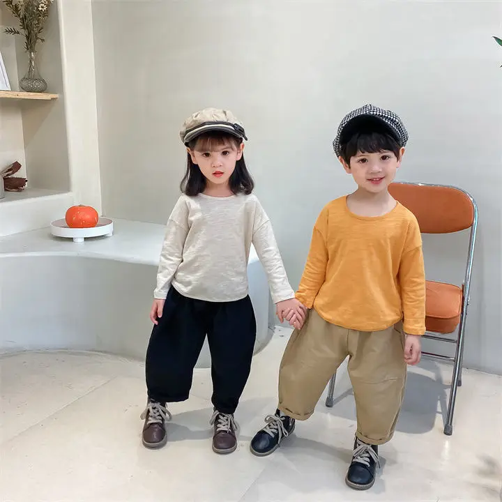 

Хлопковая универсальная футболка с длинным рукавом для девочек и малышей Корейская версия свободного покроя 2021 Детская осенняя новая футб...