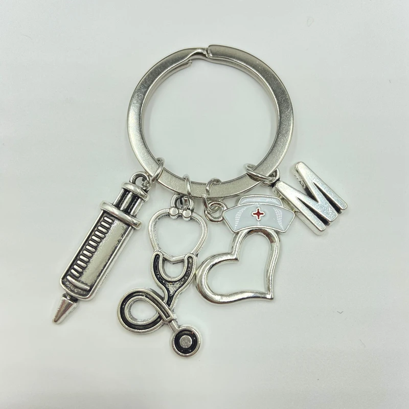 

26 Letters Vintage Doctor Medical Keychain Stethoscope Nurse Cap Pendant Keychain for Nurse Creative Gift Jewelry Accessories