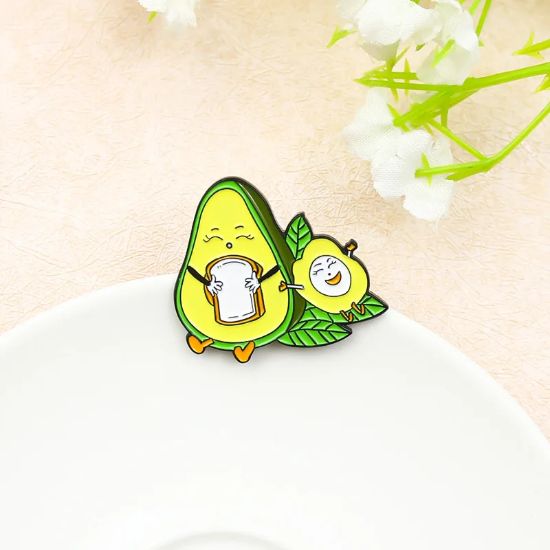 Милый детский комбинезон с рисунком авокадо эмали штырь есть тостов яичная брошь