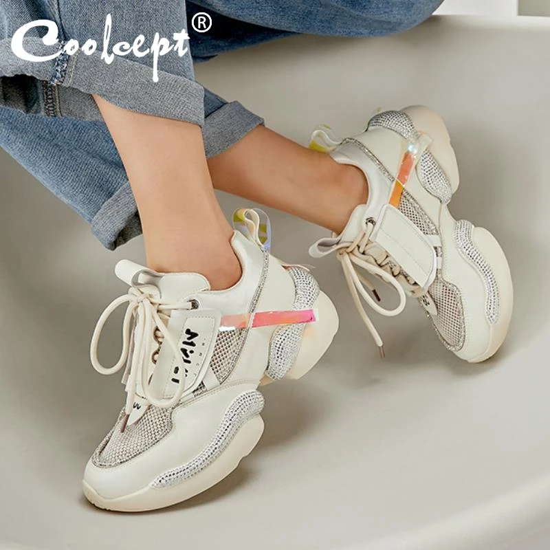 Женские кроссовки Coolcept брендовые из натуральной кожи с круглым носком и толстой
