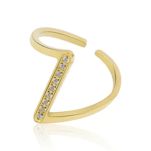 Unique Design Curved Ring Inlaid with 9 Zircons Stainless Steel Fashion Jewelry Gold Color Ring for Women Gifts