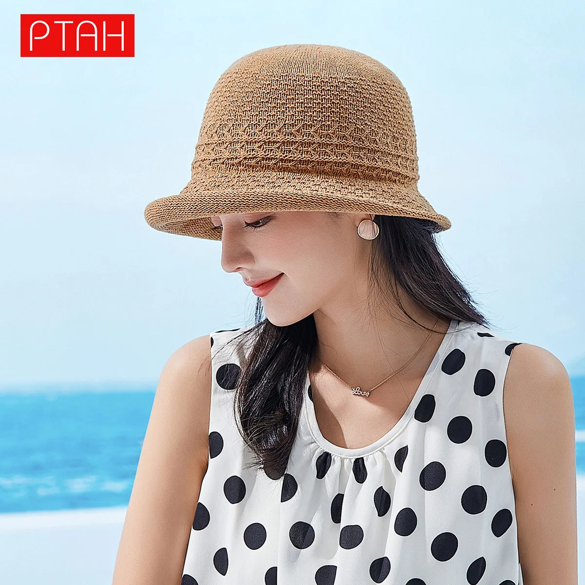 

[PTAH] 2021 New Sun Hats Women UPF 50+ Wide Brim Roll-up Straw Lightweight Foldable Beach Caps Breathable Sun Protection Visors
