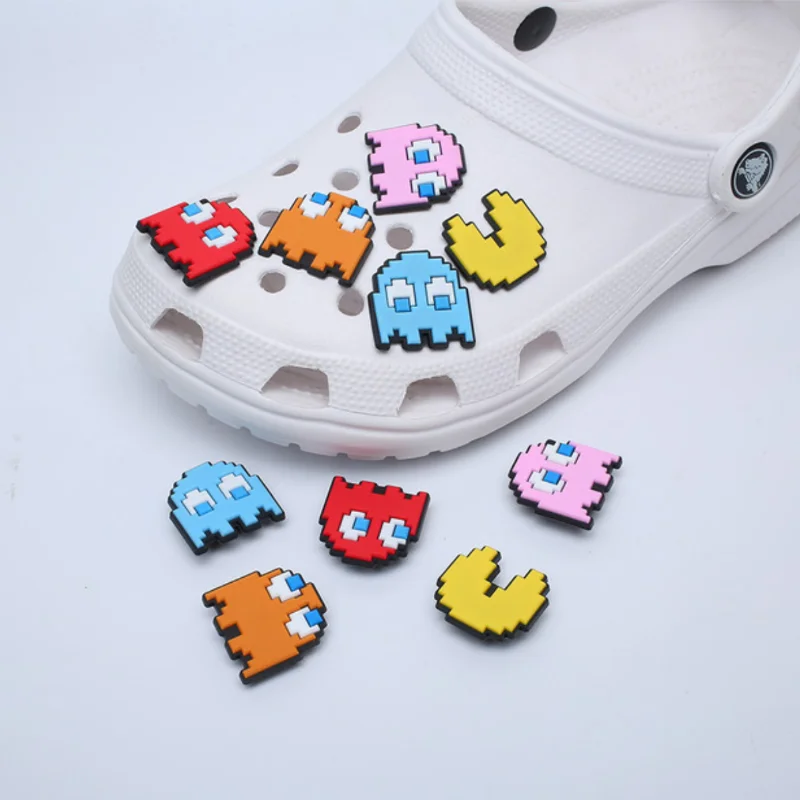 

Novelty Single Sale 1pc PVC Game Shoe Charms Shoe Accessories Shoe Decoration for Croc JIBZ/ Wristbands Kids Party Xmas Hot Sale