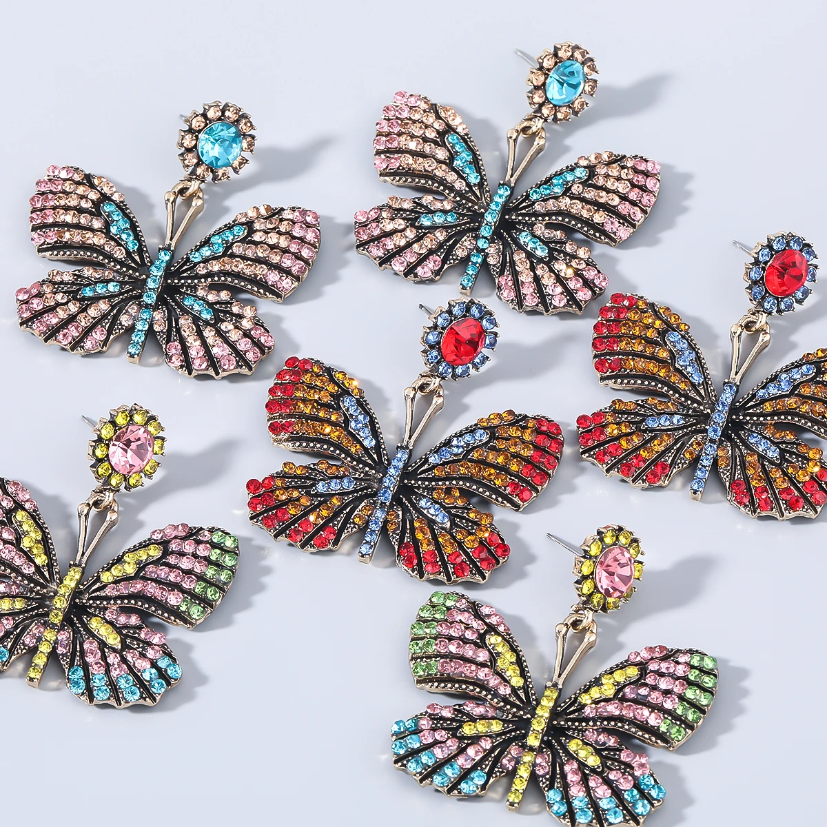 

Pauli Manfi Fashion Metal Rhinestone Butterfly Earrings Women's Popular Exaggerated Dangle Earrings Party Accessories