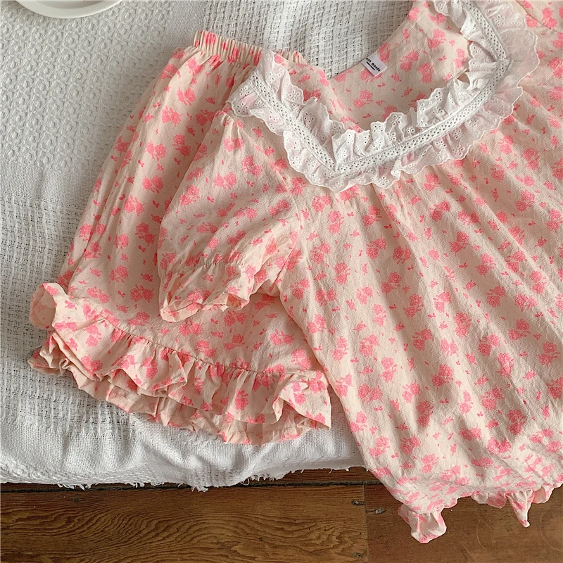 

CBAFU summer girls loungewear floral print full cotton pajama set women home suit lacework short sleeve pullovers shorts N049