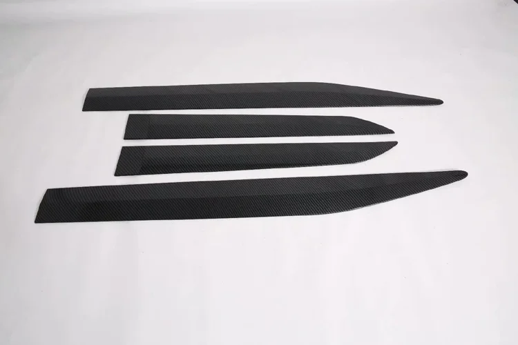 Carbon fiber style Для Тойота Раш(F800/F850) автомобильные аксессуары Боковая дверь корпус литье под давлением отделка - Цвет: Carbon fiber style