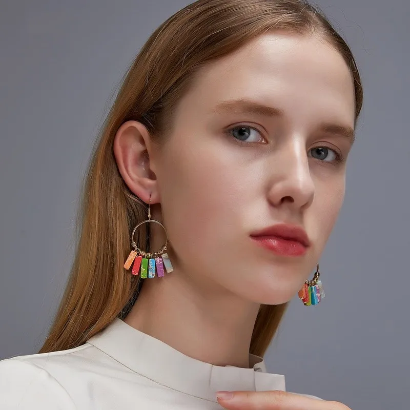 Женские серьги-подвески в богемном стиле висячие украшения с радужными камнями