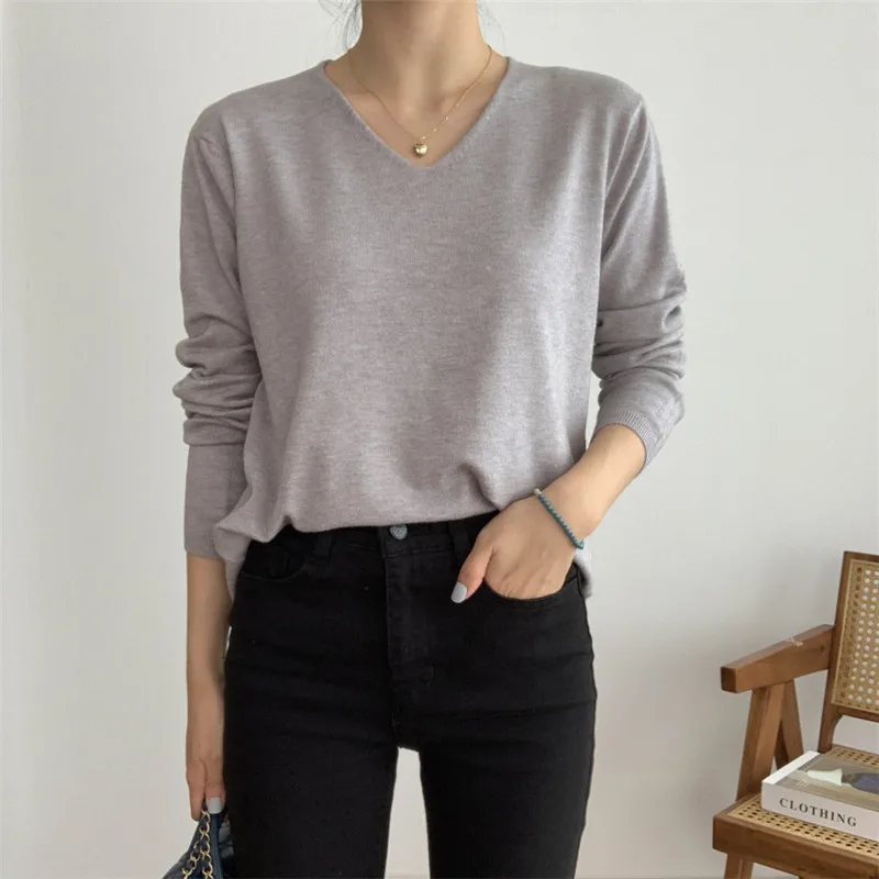 

2021 Autumn New Women Sweaters Female Knitted Pullover Bottoming Tops Solid V-neck Concise Elegant Office Lady Casual All Match