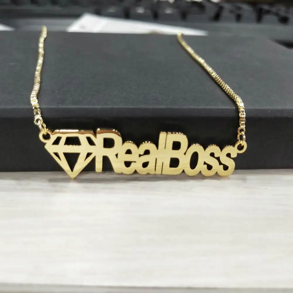 Индивидуальное ожерелье DOREMI с именем для женщин буквами и цепочкой в коробке