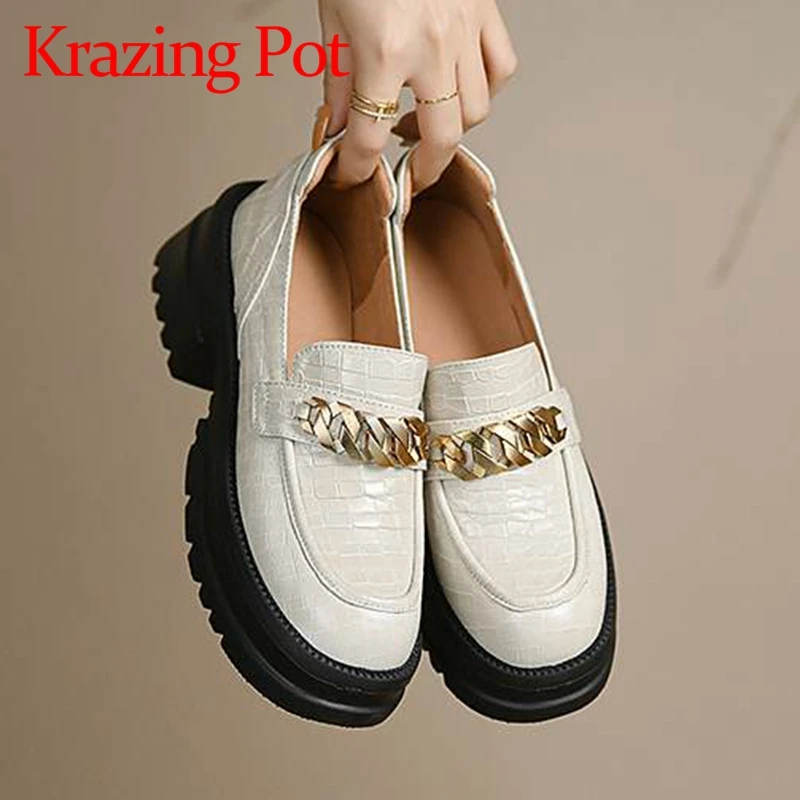 

Krazing pot novelty loafers genuine leather thick bottom high heels carving round toe metal fasteners gingham prints pumps l0f1