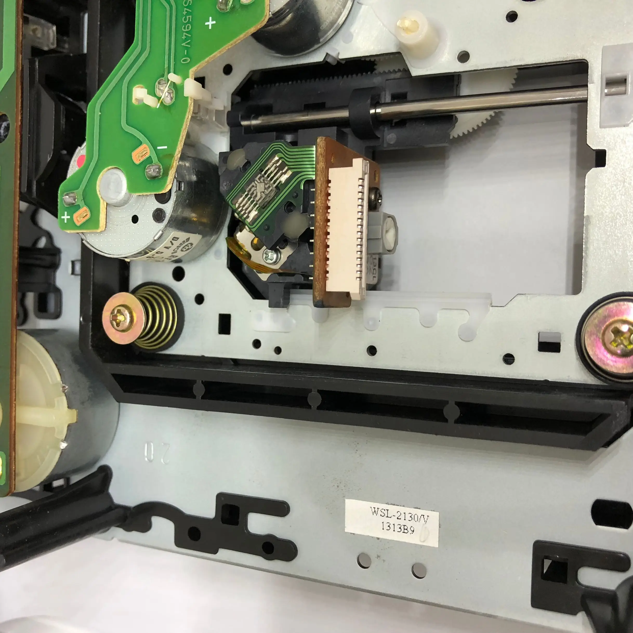 Фонарь фонарь новый лазерный объектив с механическим погрузчиком KSL2130CCM CD