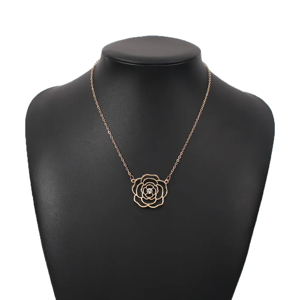 

Neck chain jewelry rose flower element pendant ladies necklace new year gift women's costume jewelry punk ladies jewelry chain