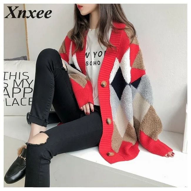 

2020 Xnxee spring and autumn loose sweater cardigan V-neck color matching plaid fashion