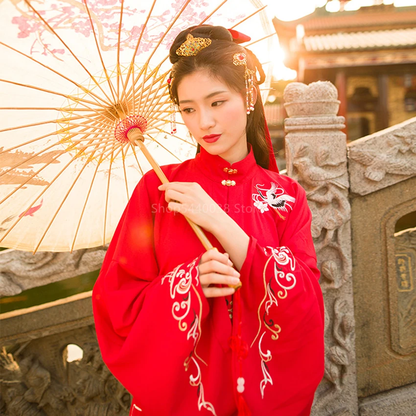 

Chinese Traditional Women Dance Costumes Folk Hanfu Dress Girl Fairy Embroidery New Year Cosplay Clothes Stage Ancient Tang Suit
