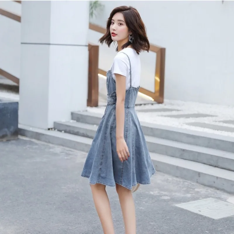 Летнее корейское женское джинсовое платье трапециевидной формы без рукавов на