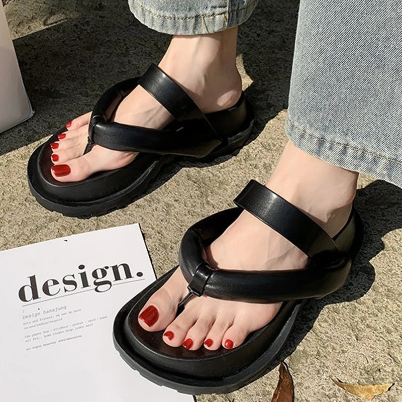 

Women Slippers Personality Bread Flip Flops Design Summer Open-toe Outdoor Sandals Sexy Casual Fashion Women Shoes