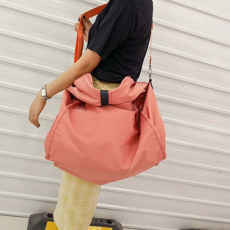 

Simple new fitness bag with large capacity, lightweight waterproof one-shoulder cross-body handbag