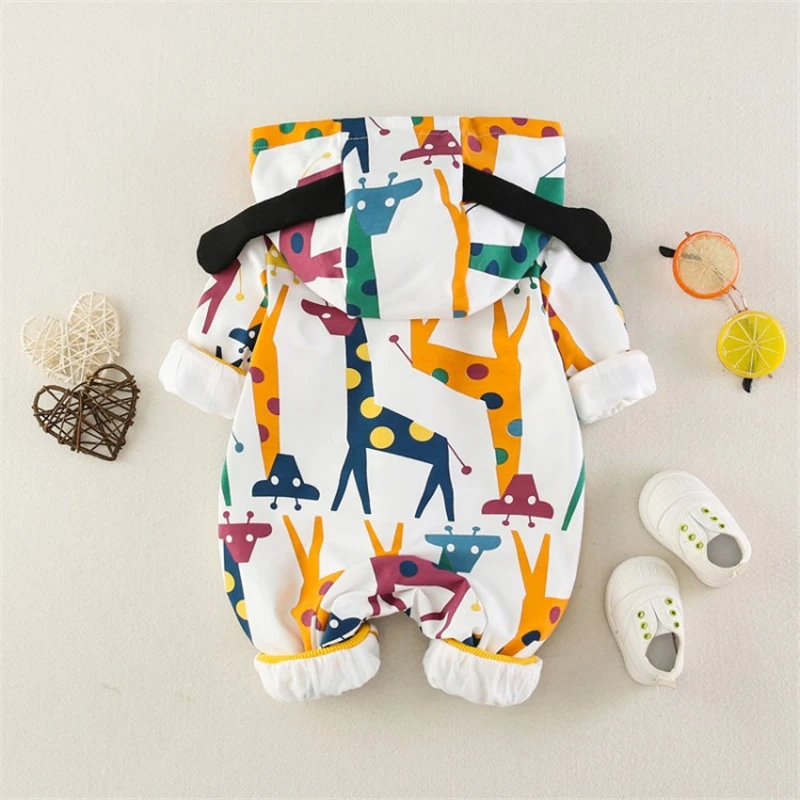 Детский зимний комбинезон с капюшоном и жирафом | Мать ребенок