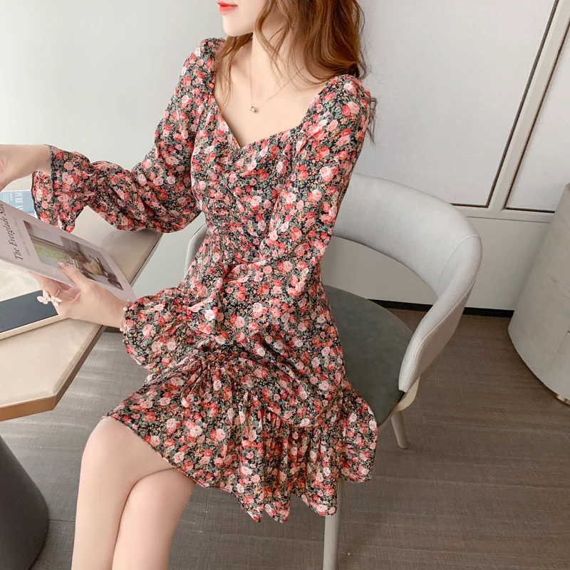 

Chiffon long-sleeved Dress Spring 2021 new women's wear mellow wind waist show thin temperament v-neck skirt woman dress