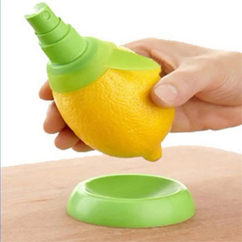 

Orange Juice Squeeze Juice Juicer Lemon Spray Mist Orange Fruit Squeezer Sprayer Kitchen Cooking Tool Free Shipping 1PC