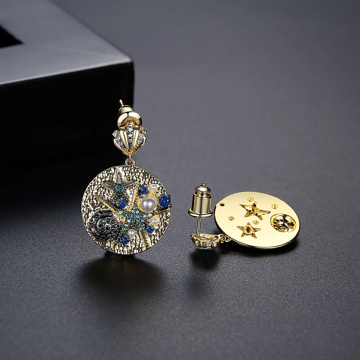 

Luxury Female Round Crystal Pearl Small Earring Charm Gold Color Stud Earrings Trendy Sea Star Wedding Earrings For Women