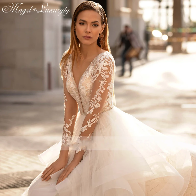 

Luxury A-line Wedding Dresses Long Sleeve V-neck Backless Glamorous Gowns Glitter 3D Applique Delicate Layered Tulle Ruffle
