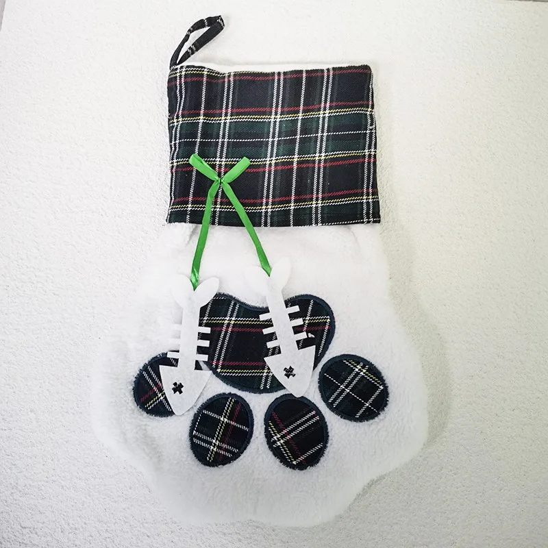 10 unids/lote gato perro pata de calcet&iacute;n de Navidad decoraci&oacute;n del copo de nieve de la huella patr&oacute;n de Navidad medias dulces bolsa de almacenamiento-4