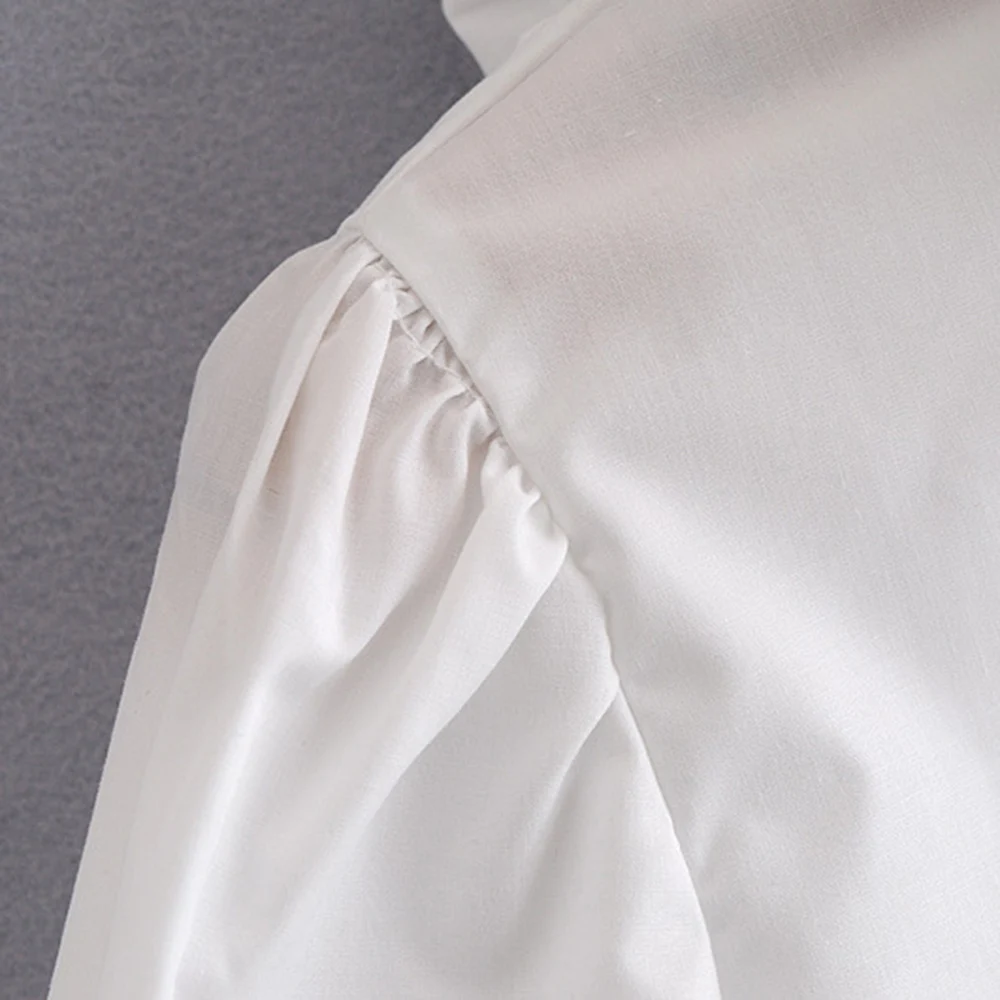 

Womens Tops And Blouses French Style Puff Sleeve Peter Pan Big Collared Shirts Women White Button Up Fashion New Blouse 2021