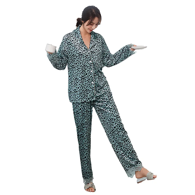 

Women 2PCS Pajamas Set Sleepwear Sexy Print Leopard Velvet Sleep Set Long Sleeve Nightwear Bathrobe Gown Casual Home Clothes