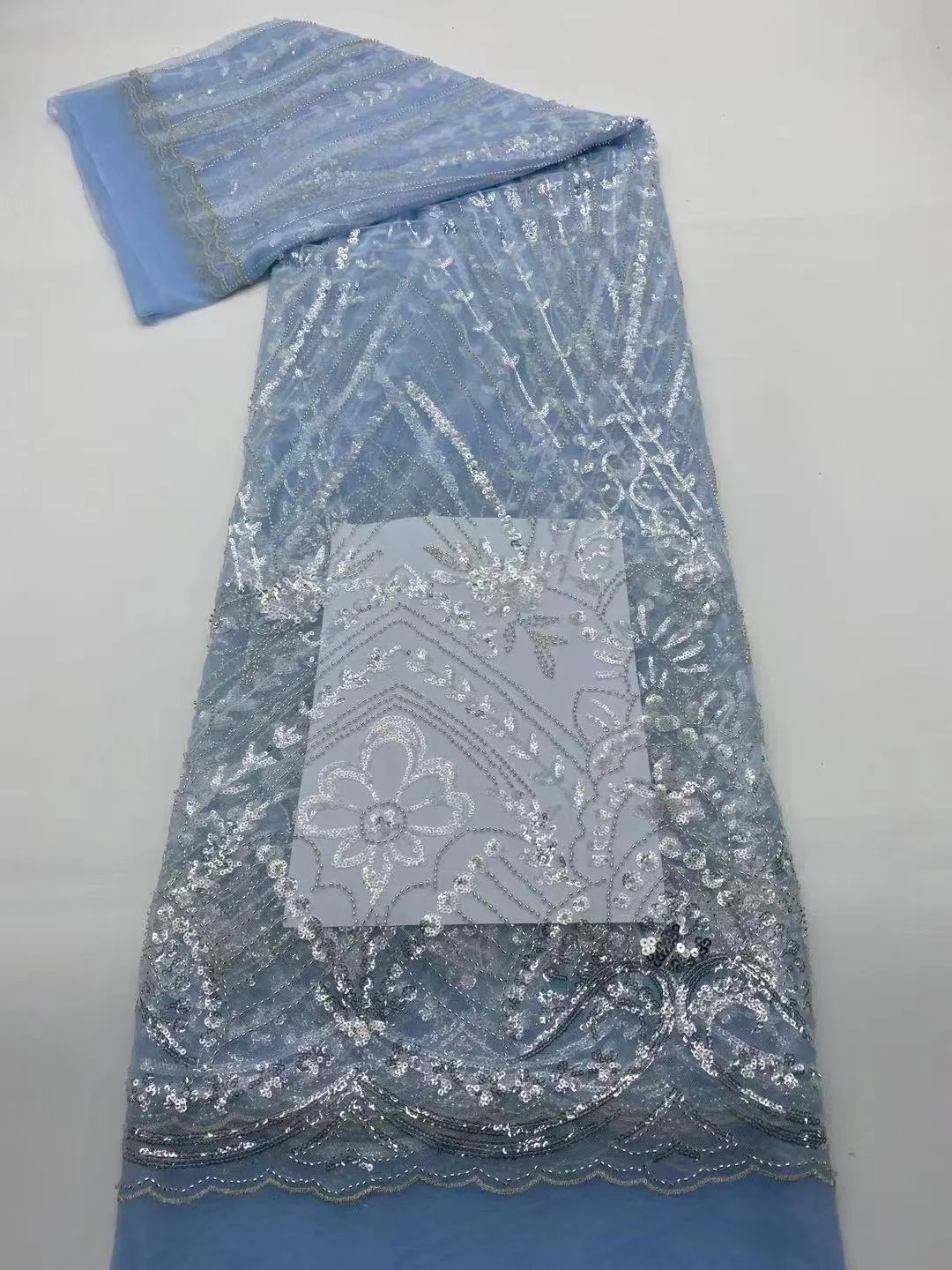 

Африканская небесно-голубая Тюлевая кружевная ткань с вышивкой блестками 2021 Высококачественная сетчатая кружевная французская сетчатая к...