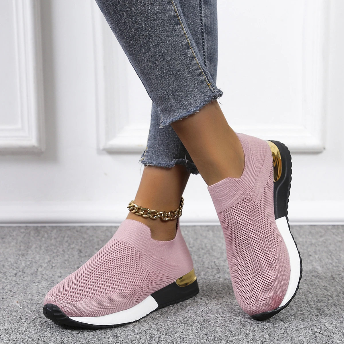 

Vulcanize Shoes Sneakers Women Shoes Ladies Slip-On Knit Solid Color Sneakers For Female Sport Mesh Casual Shoes For Women 2021