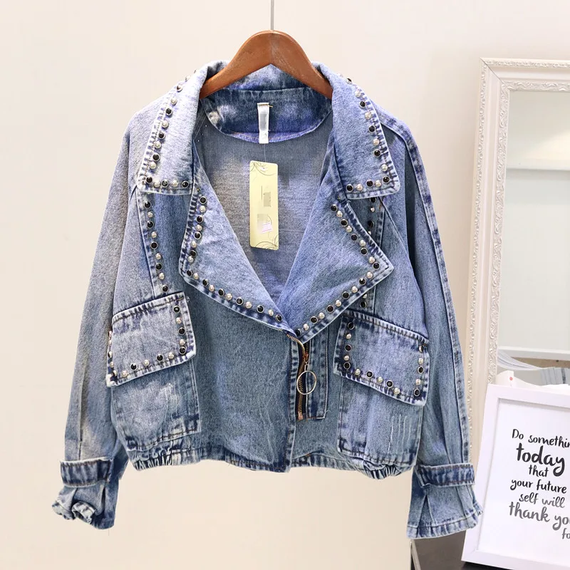 2019 женская короткая джинсовая куртка с карманами и заклепками застежка-молния