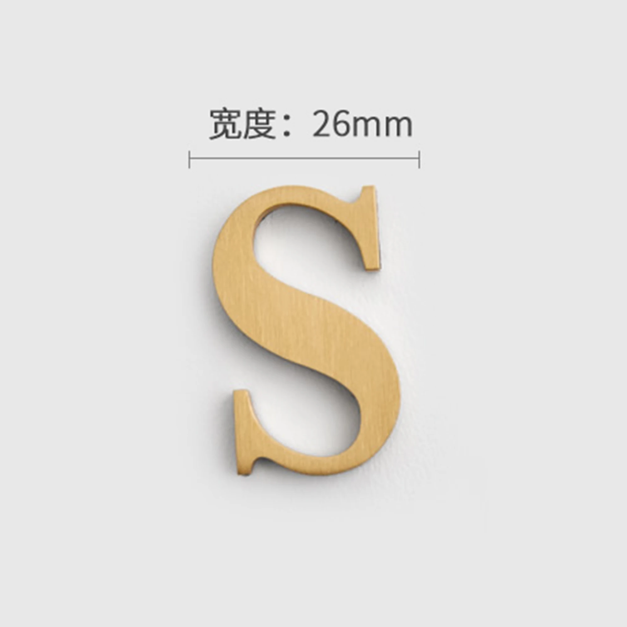 

Золотые декоративные номера и буквы из меди