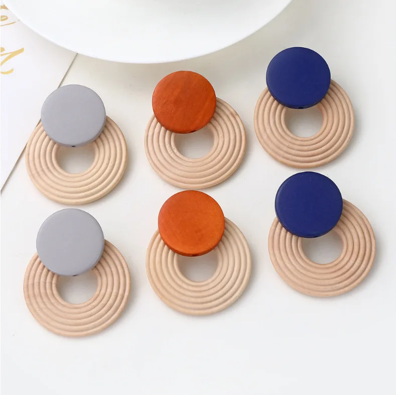 Богемные серьги кольца коричневые деревянные круглые подвесные висячие для