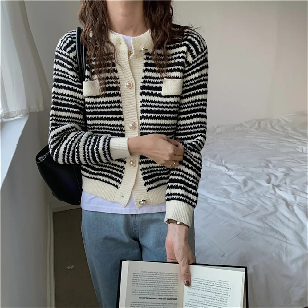 

HziriP Fashion Stripes Slim Knitted Cardigans Sweaters 2021 Women Casual New Gentle Autumn Chic Loose OL High Quality Coats